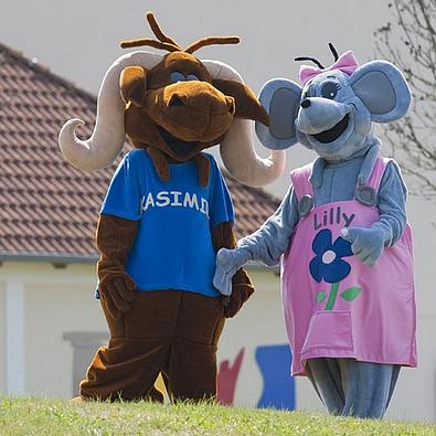 Ein Steinbock und eine Maus als Maskotchen