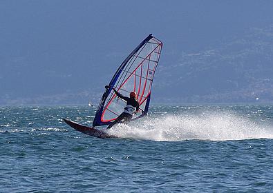 Windsurfer bei Halse