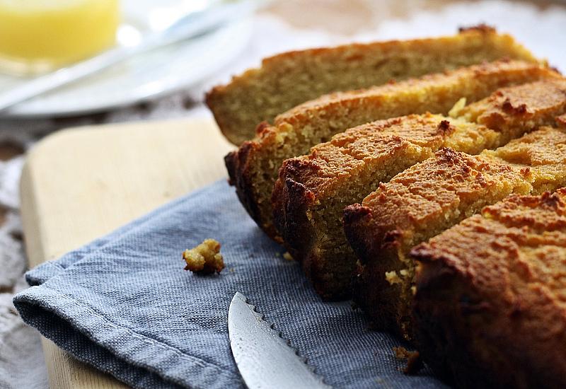 aufgeschnittenes Brot