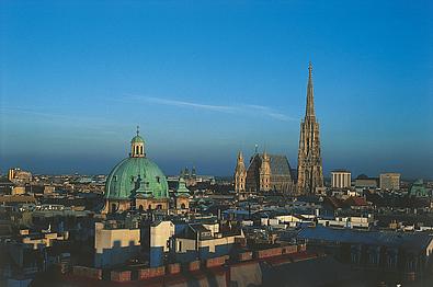 Bild von Peterskirche und Stephansdom.