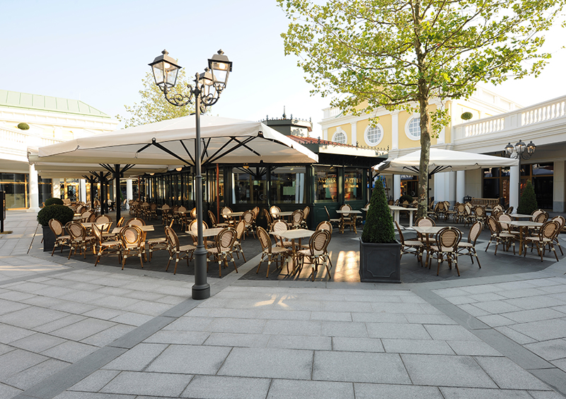 Café im Designer Outlet Parndorf