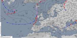 Grafik: Okklusion: Zusammenschluss von Warmfront und Kaltfront auf einer Bodenwetterkarte Europas