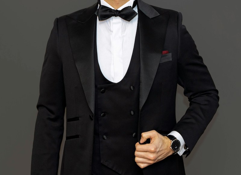 Mann mit Smoking bzw. Tuxedo Jacket