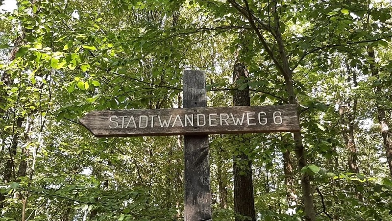 Schild Stadtwanderweg 6