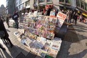 Zeitungen am Stefansplatz (©Foto:istock Meinzahn)